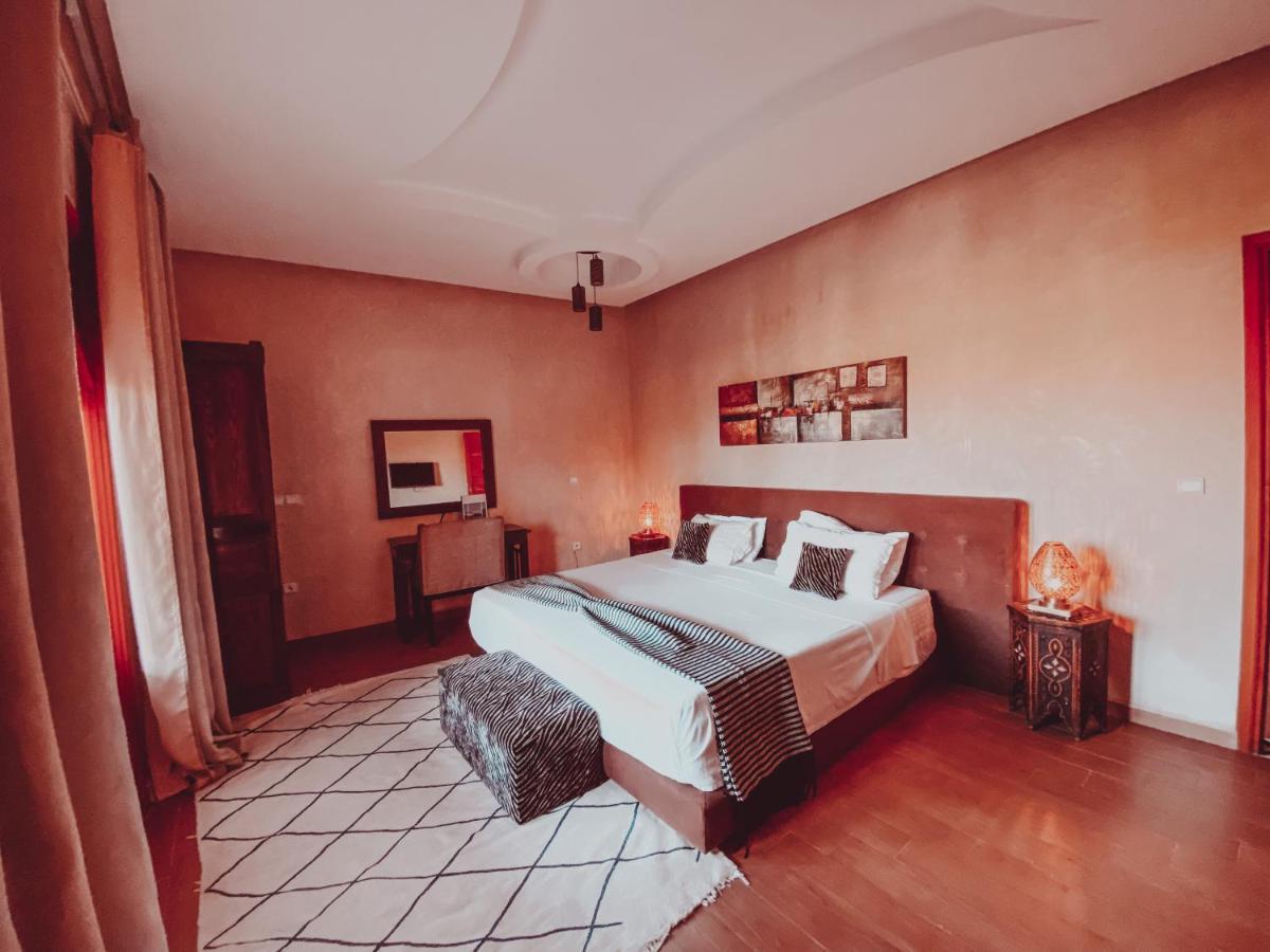 Les Terrasses Du Lac Marrakech ララ・タクルクスト エクステリア 写真
